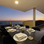 Penthouse Nikola * Makarska