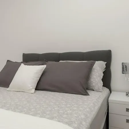 Apartamento Penthouse Nikola Makarska