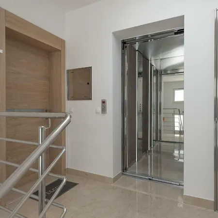Penthouse Nikola Makarska