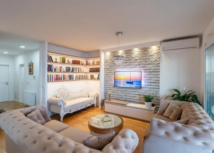 Penthouse Nikola Apartman Makarska