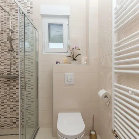 Апартаменты Penthouse Nikola